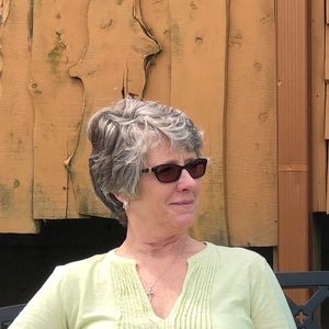 Meet your Posher, Allison